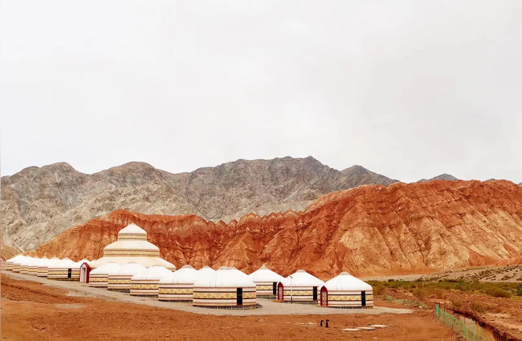 6-Day Xinjiang Desert Tour: Turpan, Hami & Off-Road Adventure