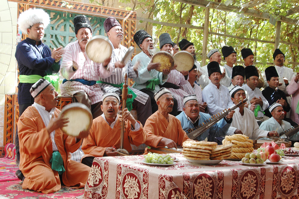 8-Day Southern Xinjiang Tour: Kashgar, Pamir Highway & Hotan