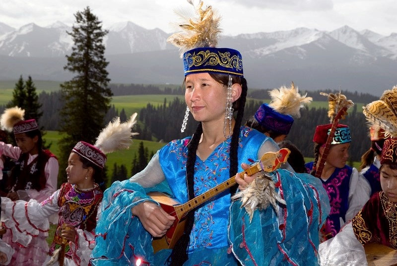 10-Day Xinjiang Explorer: Kanas, Hemu, Sayram Lake & Duku Highway